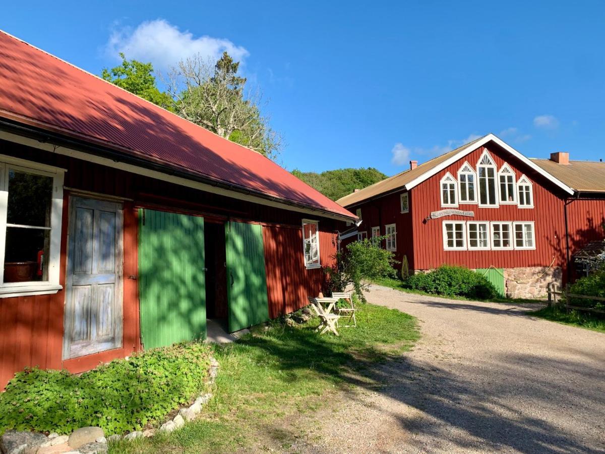 Summer Bnb Kaerlingesund Retreat Center Bed and Breakfast Uddevalla Esterno foto